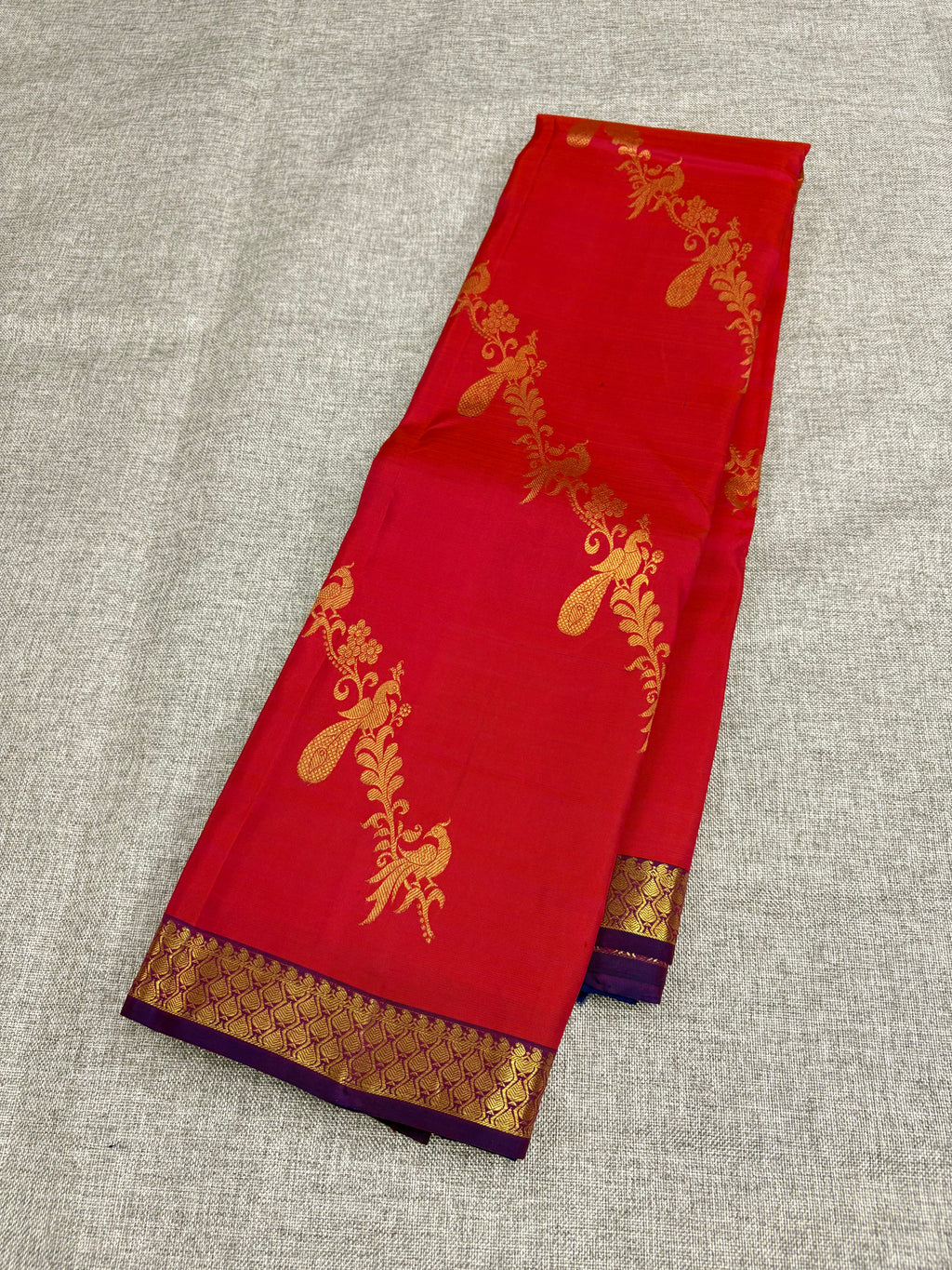 Red Tape border kanchipuram with floral jaals