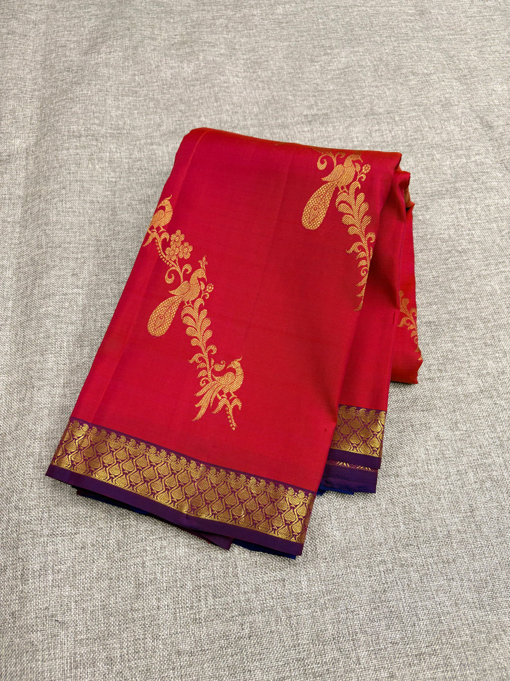 Red Tape border kanchipuram with floral jaals