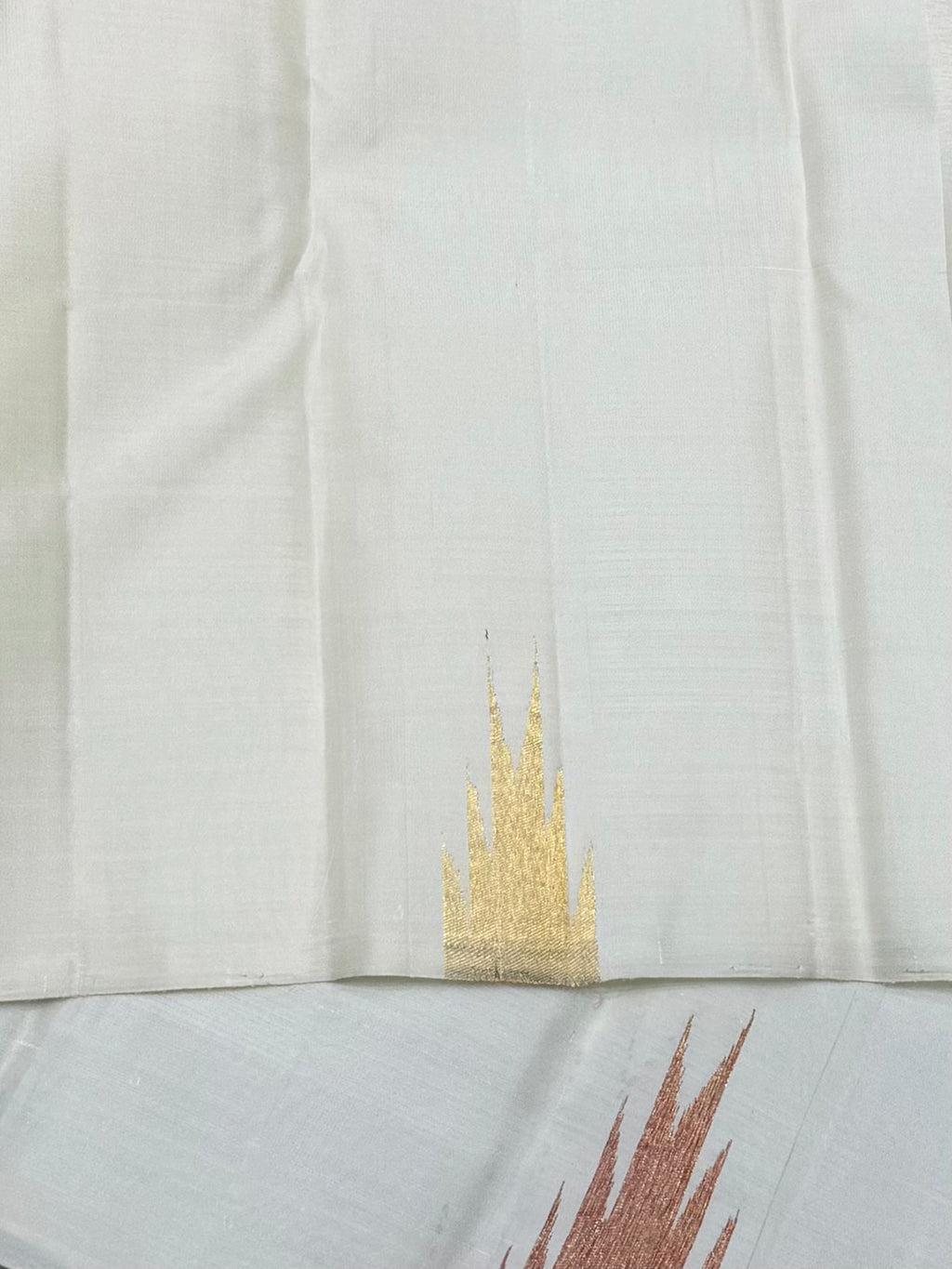 White temple border kanchipuram silk saree