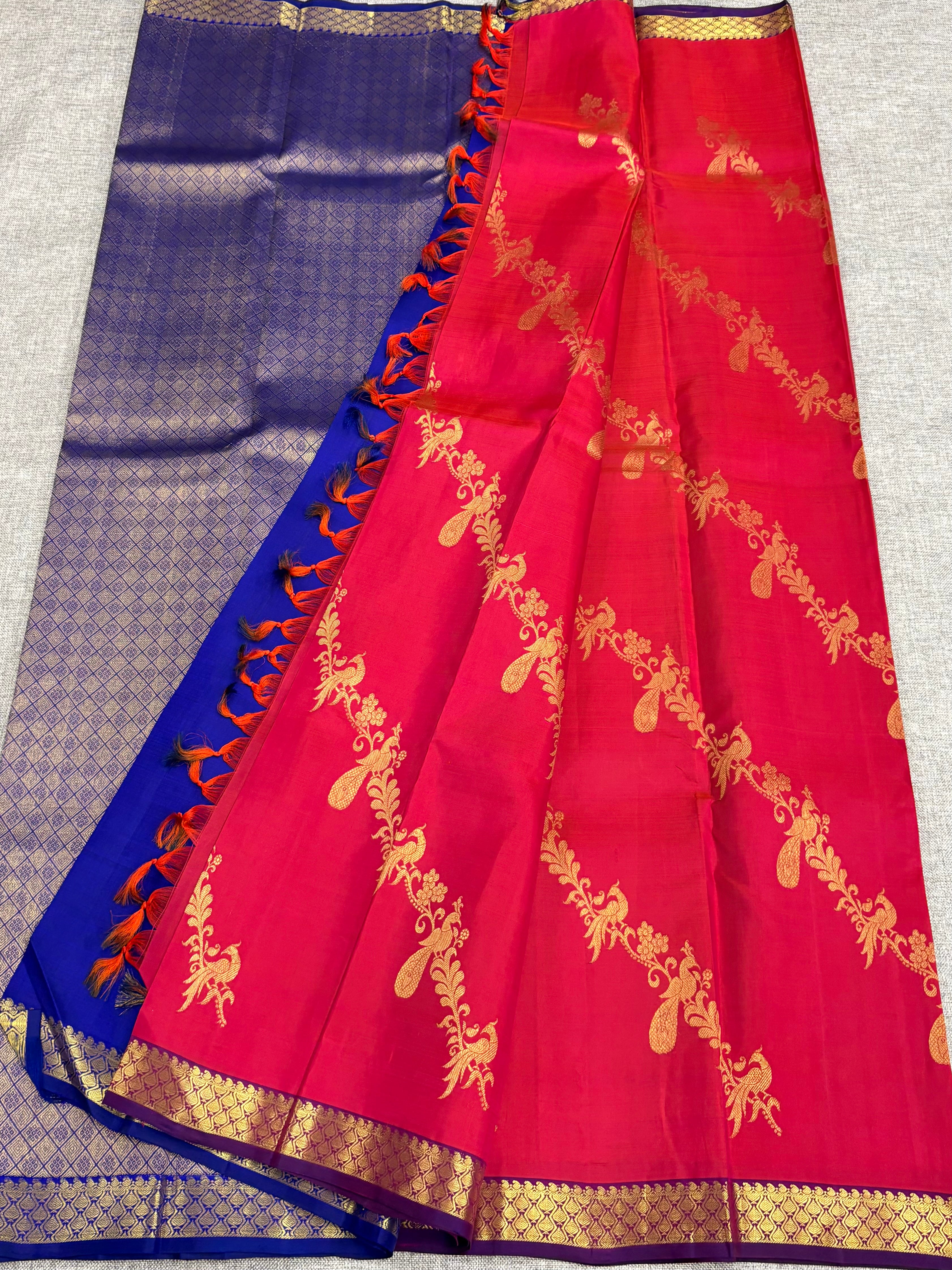 Red Tape border kanchipuram with floral jaals
