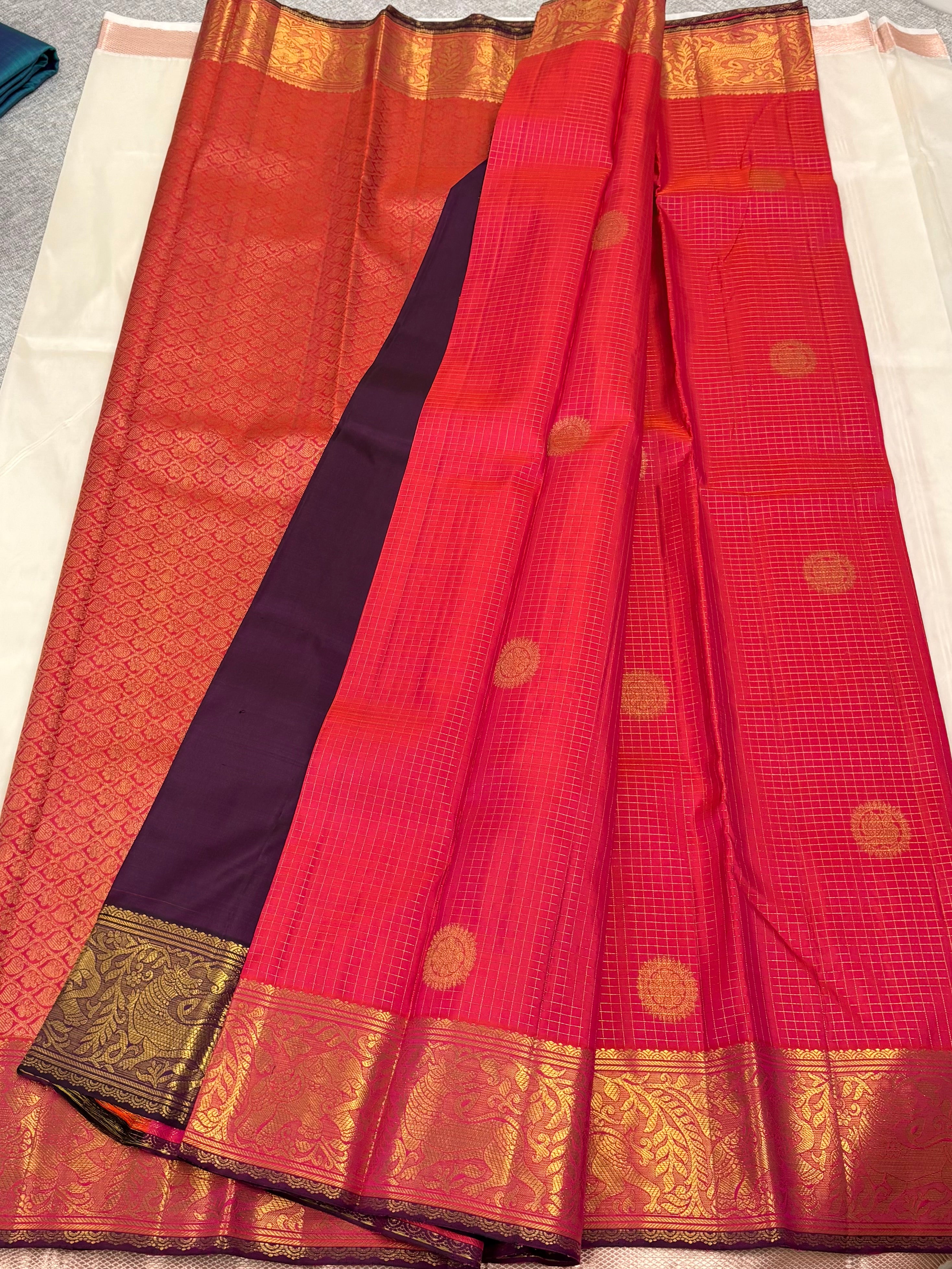 Orangish Pink Zari Kattam Kanchipuram
