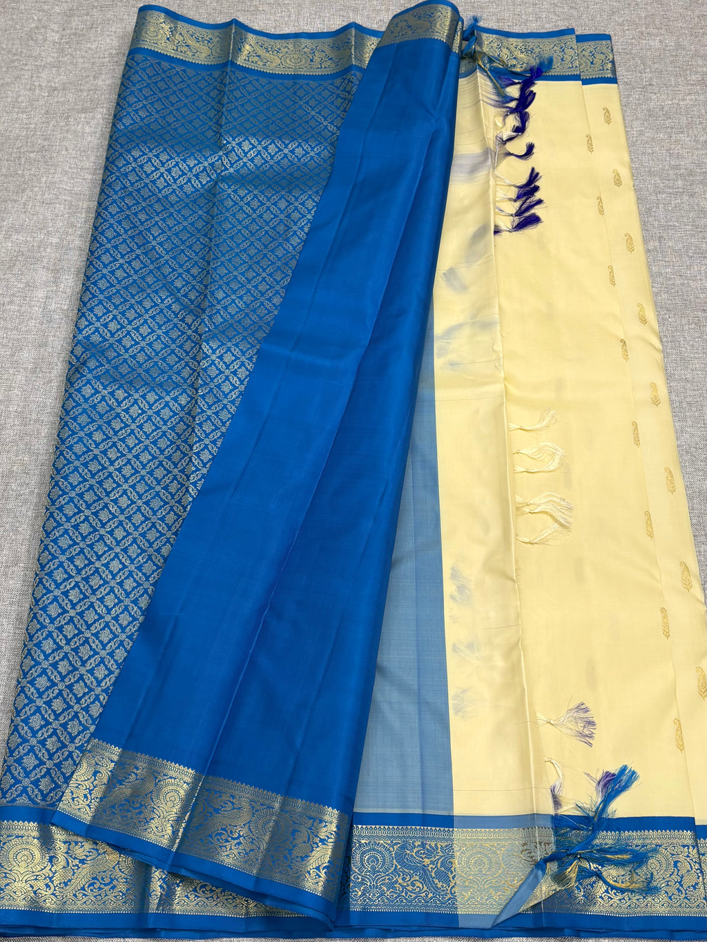 White Korvai kanchipuram silk saree