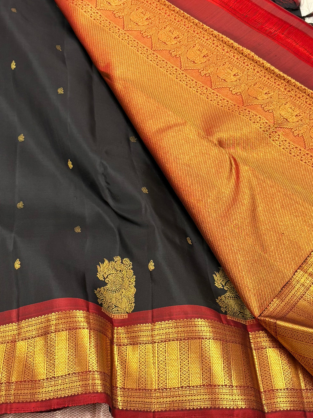 Black with maroon Kancheevaram