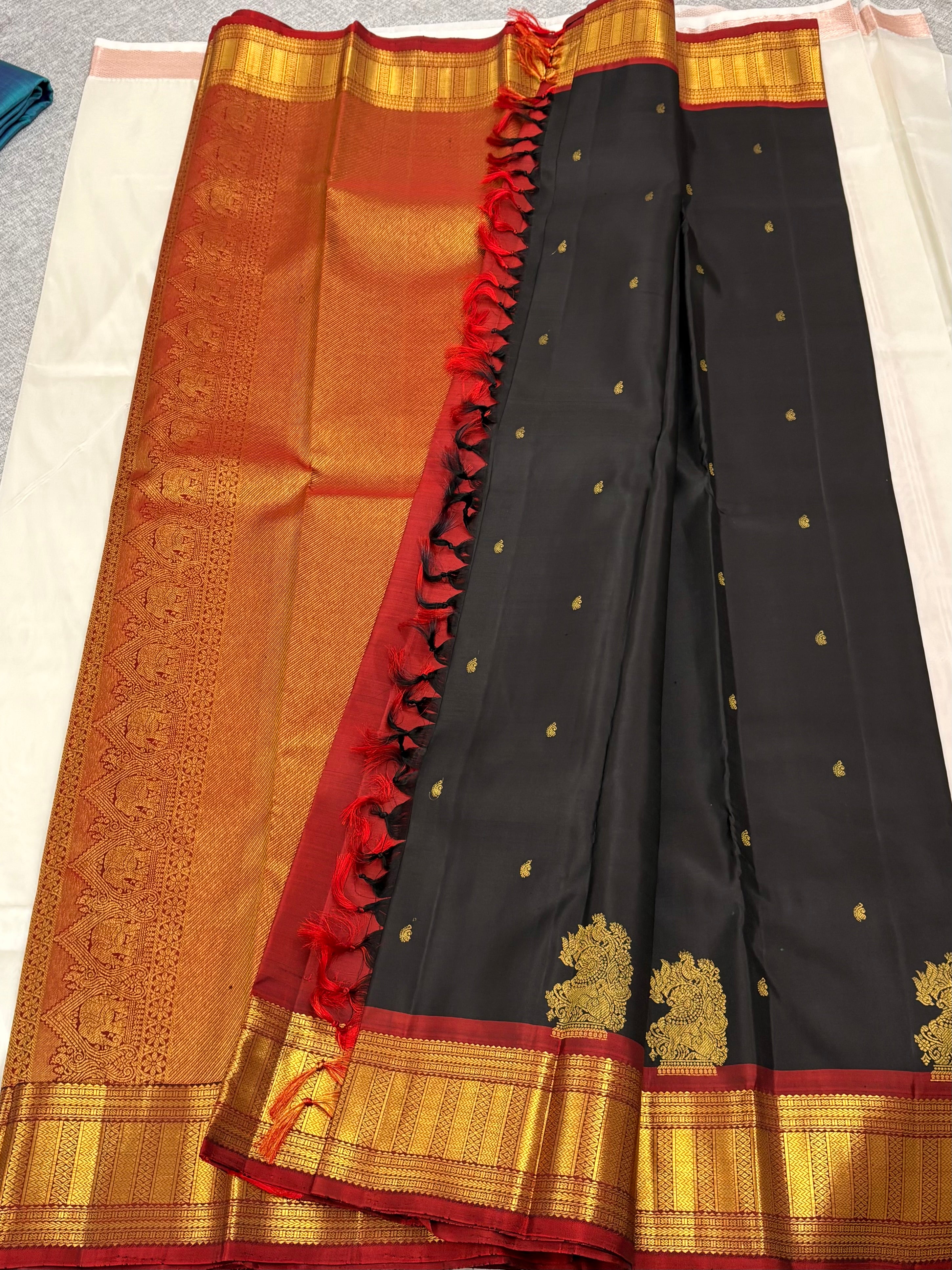 Black with maroon Kancheevaram