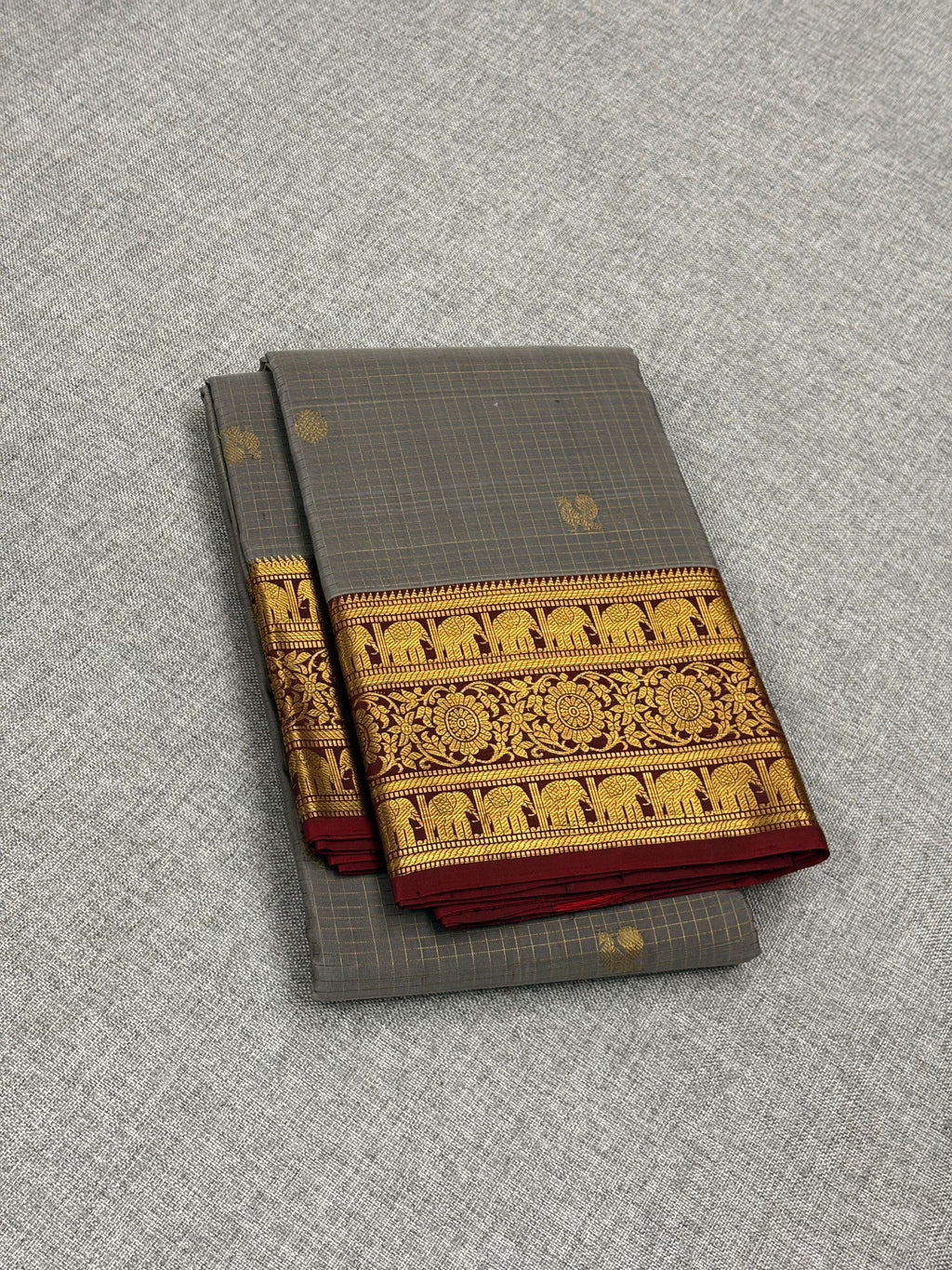 Grey vairaoosi kanchipuram silk saree